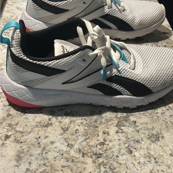 Reebok White and Black Mesh Running Shoes - Picture 2 of 6